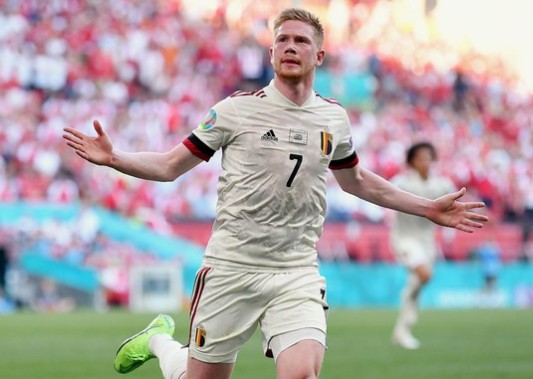 Đêm bùng nổ bóng đá tấn công